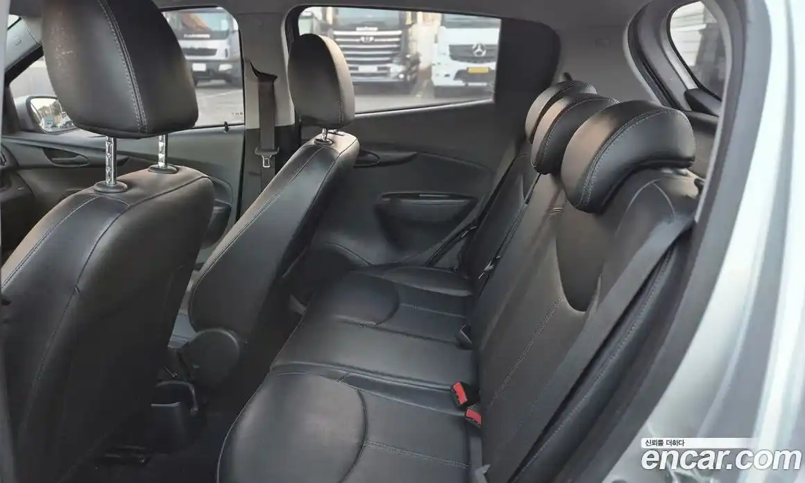 Chevrolet Spark 2016 1.0 Автомат в Москве № 540760, фото 10