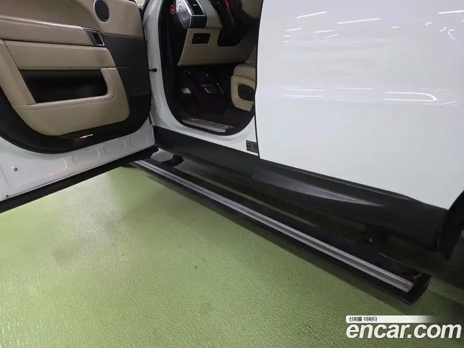 Land Rover Range-Rover Sport 2014 3.0 Автомат в Москве № 541514, фото 18