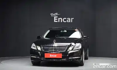 Mercedes-Benz E-Class 2011 3.5 Автомат в Москве № 542647, миниатюра 3