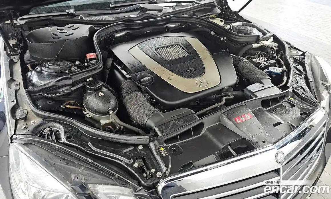 Mercedes-Benz E-Class 2011 3.5 Автомат в Москве № 542647, фото 6