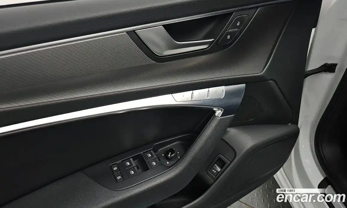 Audi A6 2020 2.0 Автомат в Москве № 544228, фото 17