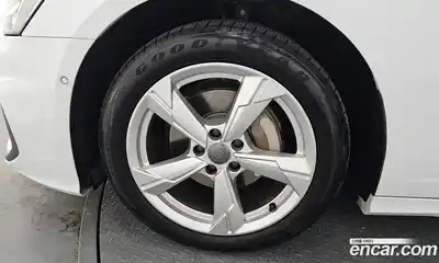 Audi A6 2020 2.0 Автомат в Москве № 544228, миниатюра 5