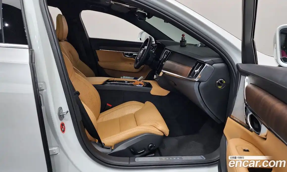 Volvo S90 2024 2.0 Автомат в Москве № 544975, фото 11