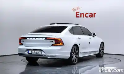 Volvo S90 2024 2.0 Автомат в Москве № 544975, миниатюра 2