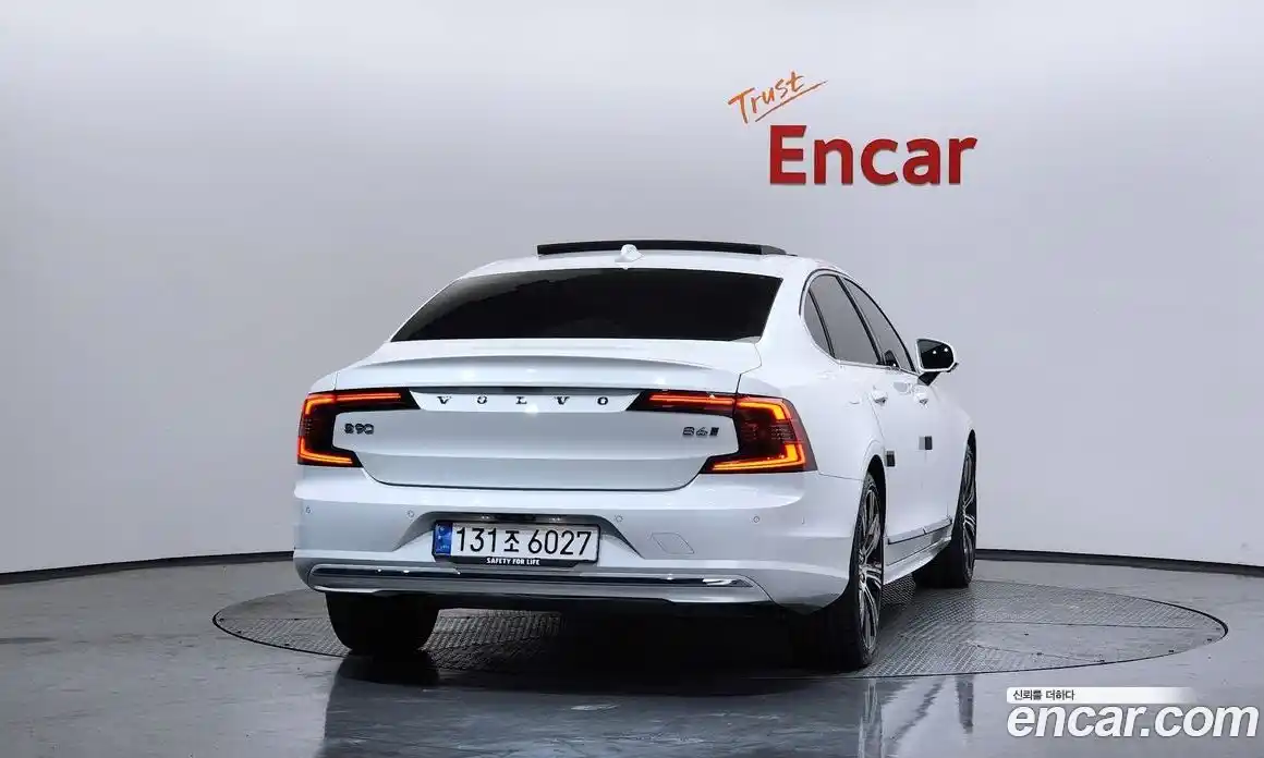 Volvo S90 2024 2.0 Автомат в Москве № 544975, фото 4