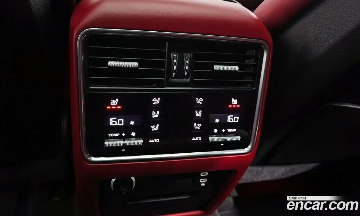 Porsche Cayenne 2021 3.0 Автомат в Москве № 545654, фото 19