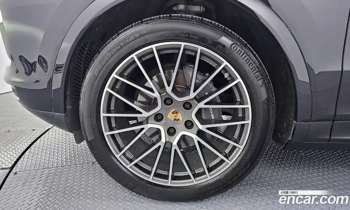 Porsche Cayenne 2021 3.0 Автомат в Москве № 545654, фото 5