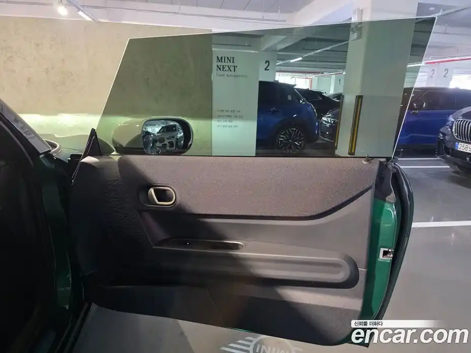 Mini Cooper Convertible 2025 2.0 Автомат в Москве № 546713, фото 13