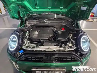 Mini Cooper Convertible 2025 2.0 Автомат в Москве № 546713, миниатюра 6