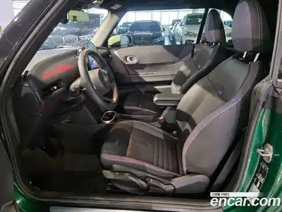 Mini Cooper Convertible 2025 2.0 Автомат в Москве № 546713, миниатюра 10