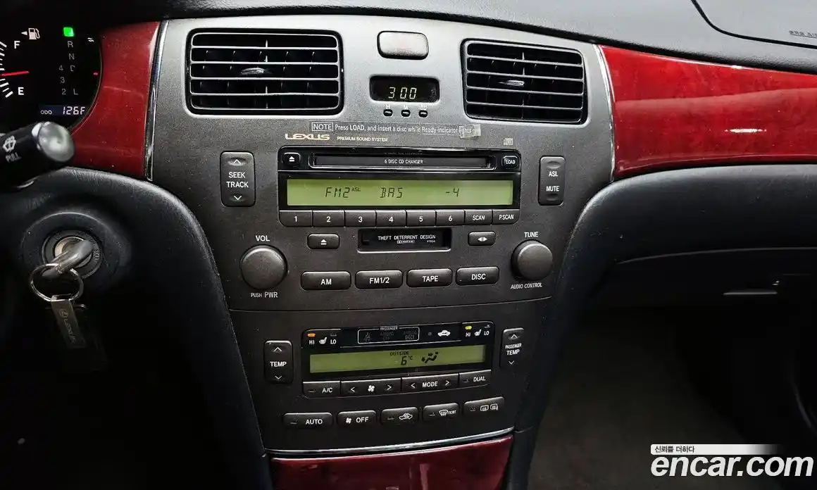 Lexus ES 2004 3.3 Автомат в Москве № 547050, фото 14