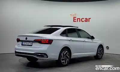 Volkswagen Jetta 2024 1.5 Автомат в Москве № 547198, миниатюра 2