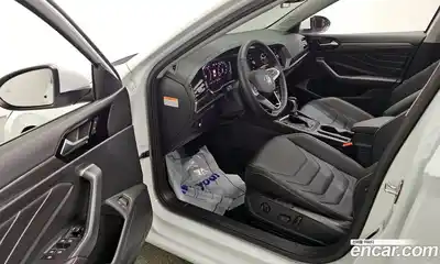 Volkswagen Jetta 2024 1.5 Автомат в Москве № 547198, миниатюра 10