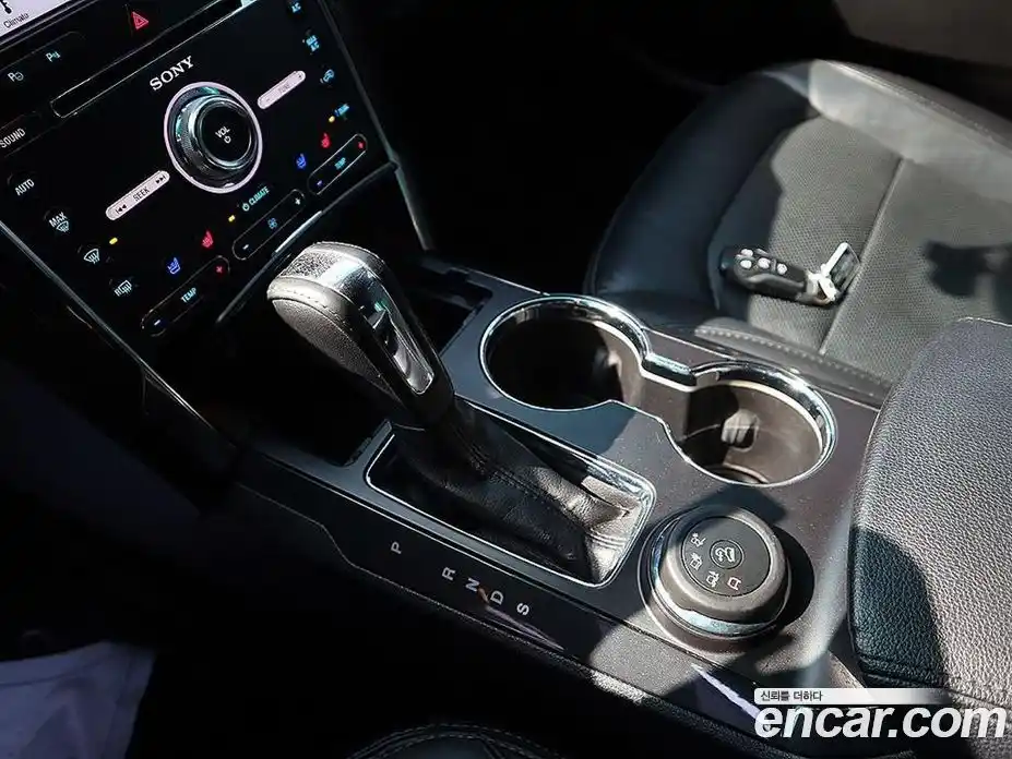 Ford Explorer 2017 2.3 Автомат в Москве № 547534, фото 12