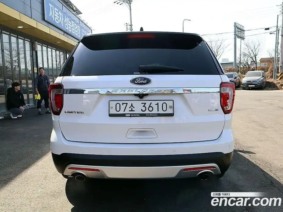 Ford Explorer 2017 2.3 Автомат в Москве № 547534, фото 4
