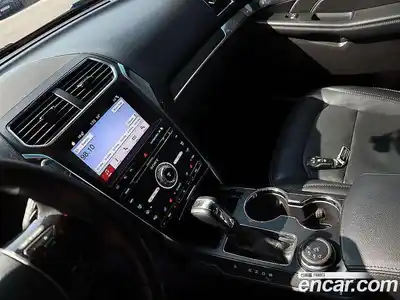 Ford Explorer 2017 2.3 Автомат в Москве № 547534, миниатюра 10