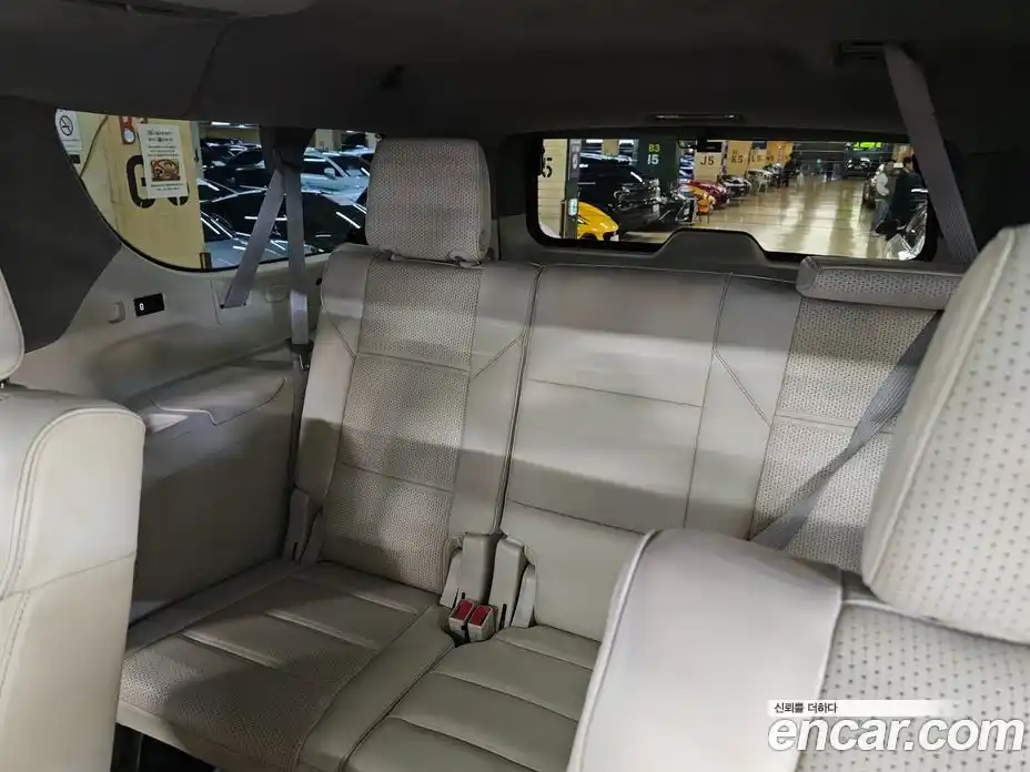 Cadillac Escalade 2023 6.2 Автомат в Москве № 548144, фото 17