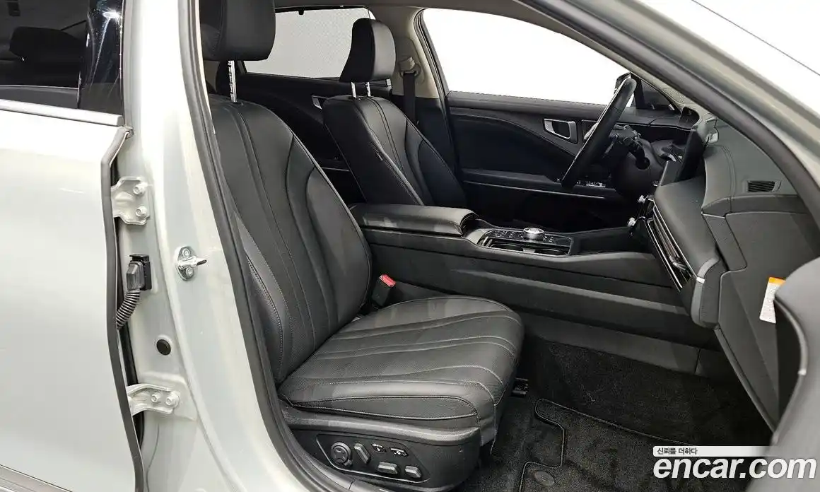 Kia K8 2025 1.6 Автомат в Москве № 56196, фото 11