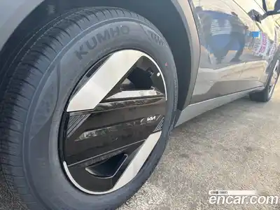 Kia EV4 2026 Автомат в Москве № 10152, миниатюра 5