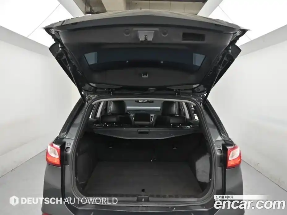 Chevrolet Equinox 2020 1.6 Автомат в Москве № 103799, фото 20