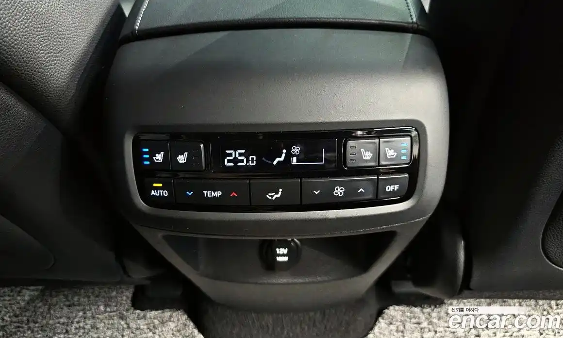 Hyundai Palisade 2023 2.2 Автомат в Москве № 108920, фото 14