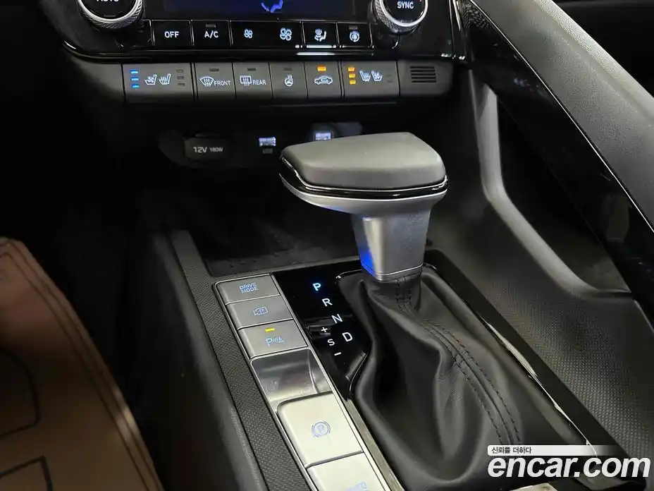 Hyundai Avante 2021 1.6 Автомат в Москве № 110298, фото 13