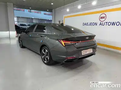 Hyundai Avante 2021 1.6 Автомат в Москве № 110298, миниатюра 3