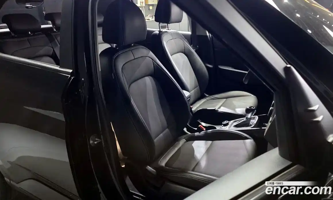 Hyundai Venue 2021 1.6 Автомат в Москве № 115284, фото 4