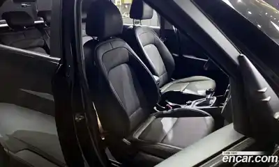 Hyundai Venue 2021 1.6 Автомат в Москве № 115284, миниатюра 4