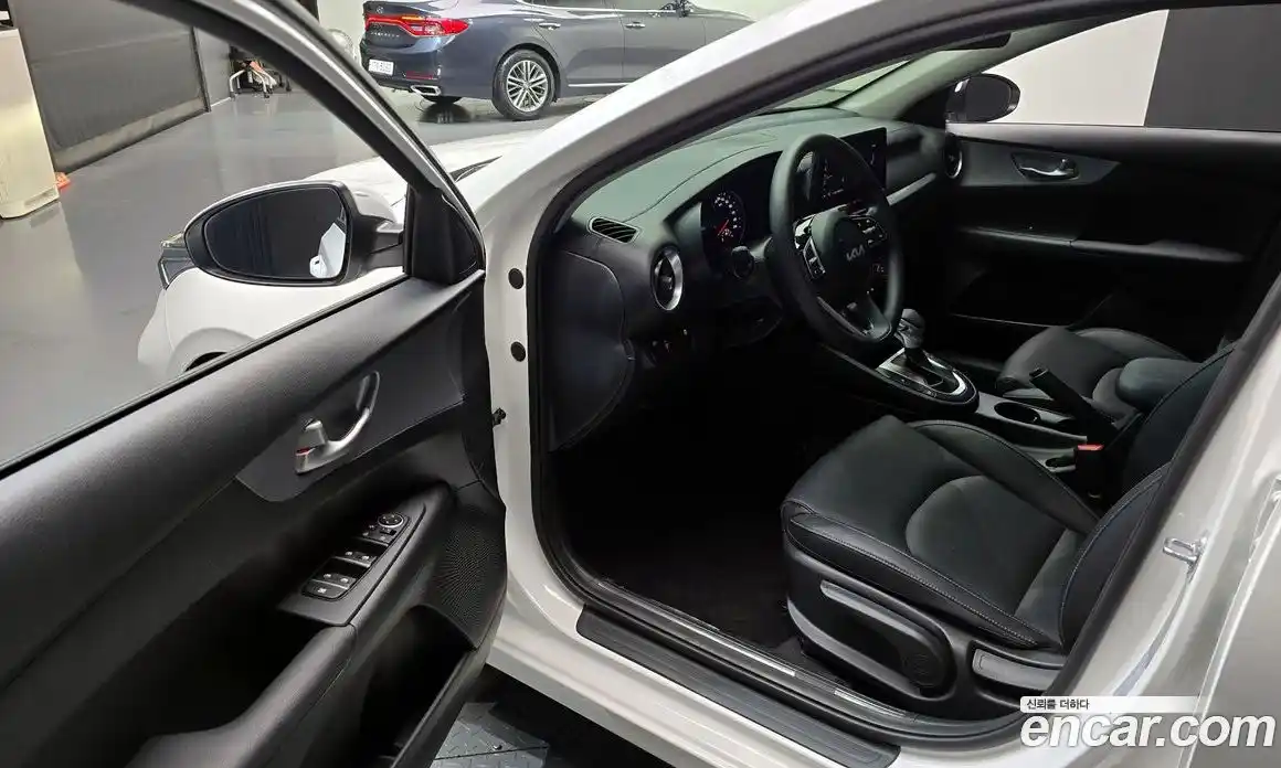 Kia K3 2024 1.6 Автомат в Москве № 115454, фото 7