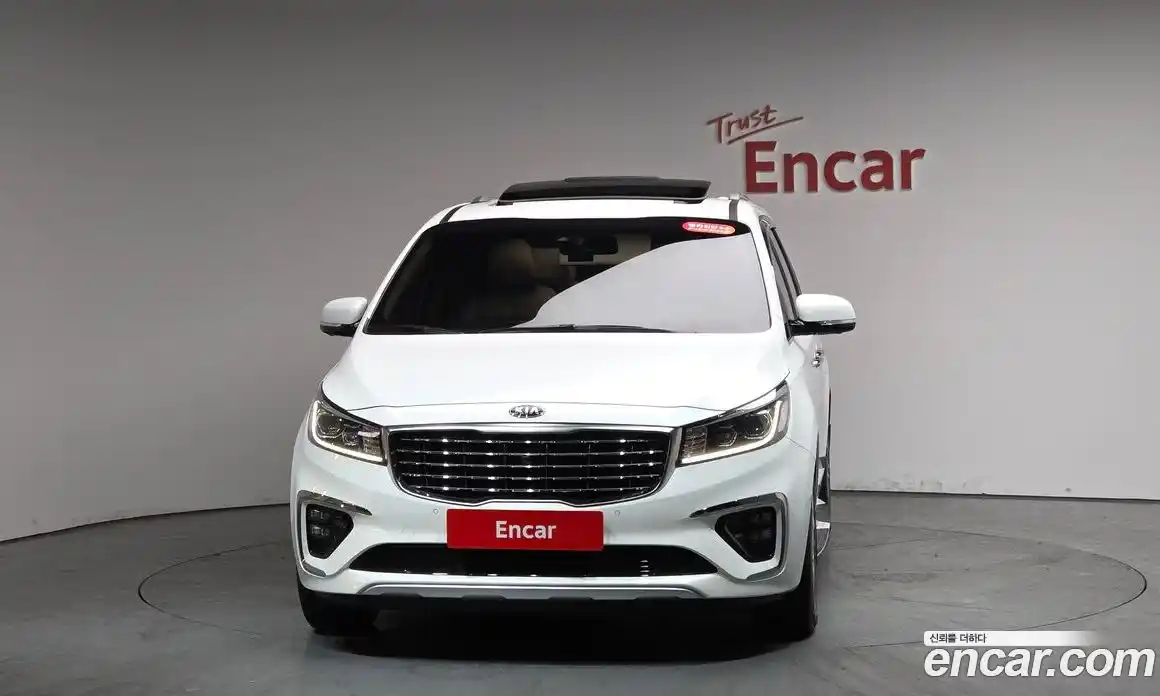 Kia Canival 2019 3.3 Автомат в Москве № 120662, фото 19