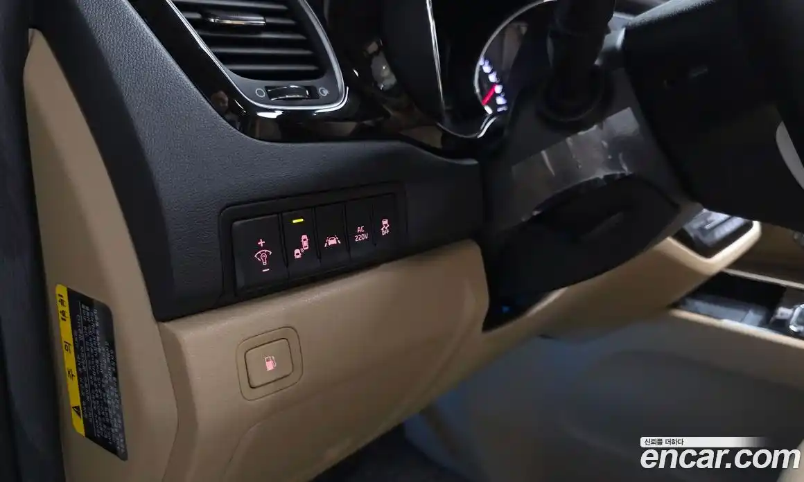 Kia Canival 2019 3.3 Автомат в Москве № 120662, фото 20