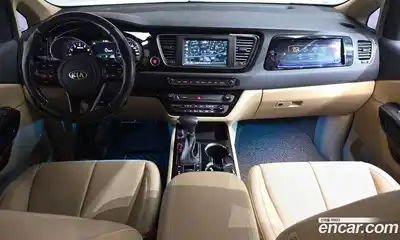 Kia Canival 2019 3.3 Автомат в Москве № 120662, миниатюра 6