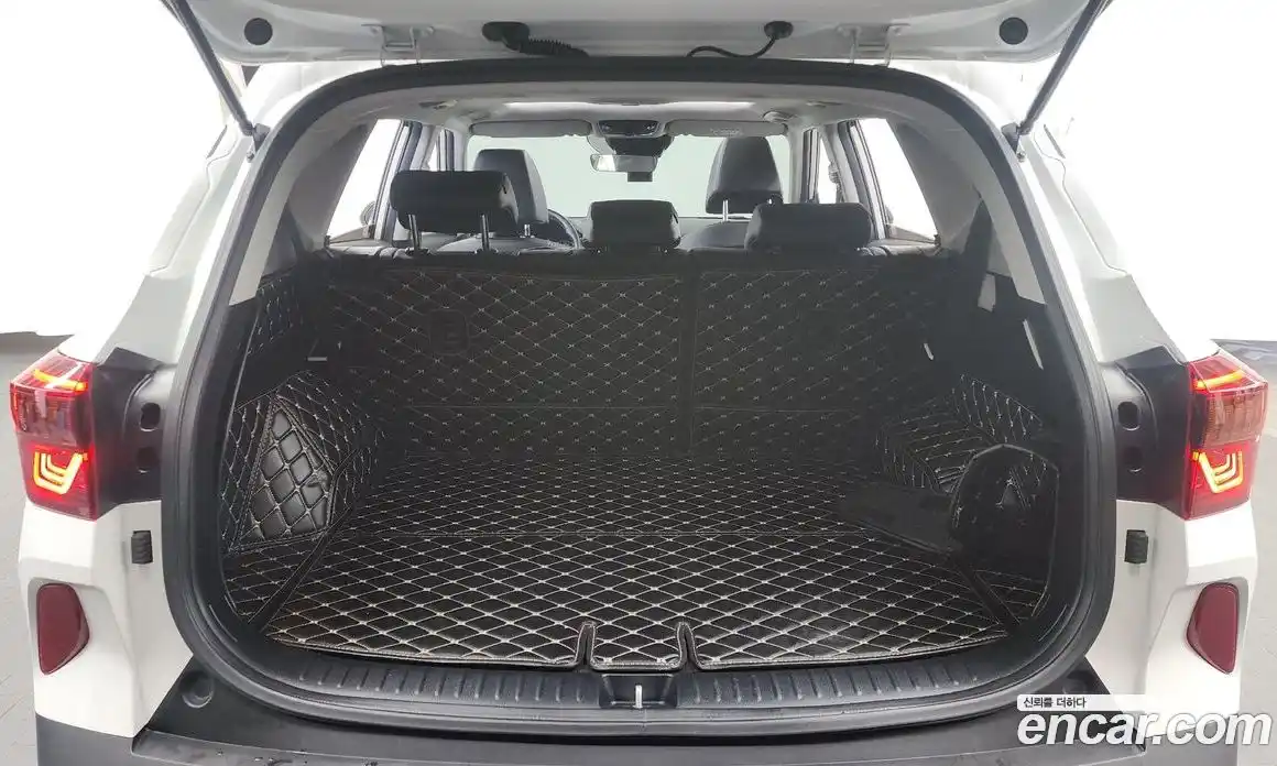 Kia Seltos 2022 1.6 Автомат в Москве № 122144, фото 20