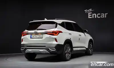 Kia Seltos 2022 1.6 Автомат в Москве № 122144, миниатюра 7