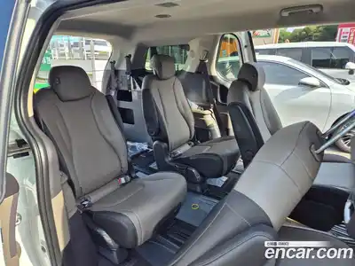 Kia Canival 2026 1.6 Автомат в Москве № 123705, миниатюра 6