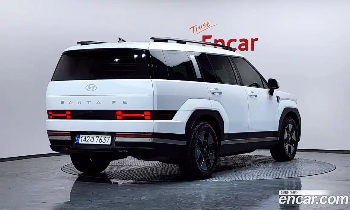 Hyundai Santa Fe 2024 1.6 Автомат в Москве № 125288, фото 19