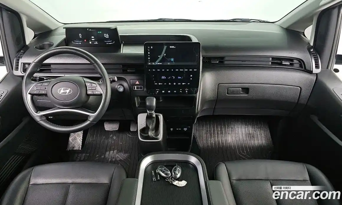 Hyundai Staria 2025 3.5 Автомат в Москве № 130315, фото 11