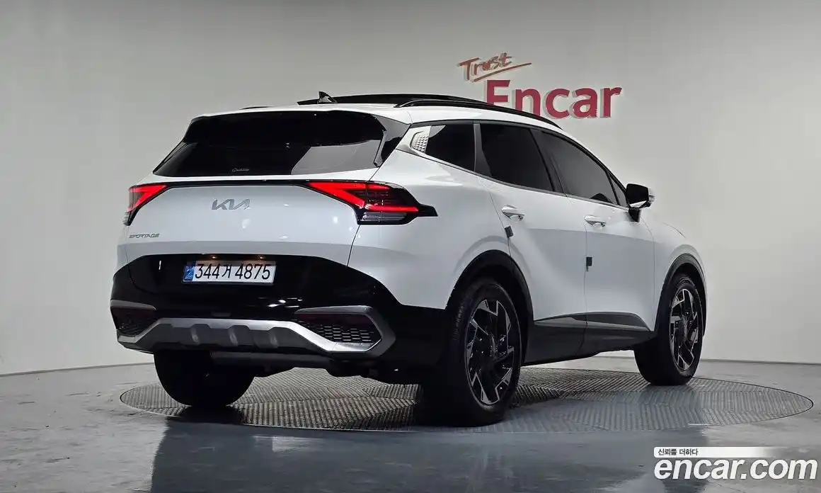 Kia Sportage 2024 1.6 Автомат в Москве № 133930, фото 1