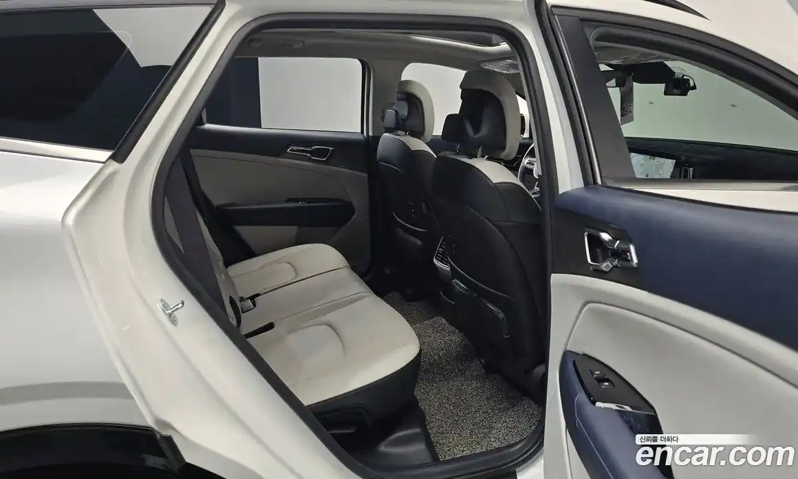 Kia Sportage 2024 1.6 Автомат в Москве № 133930, фото 11