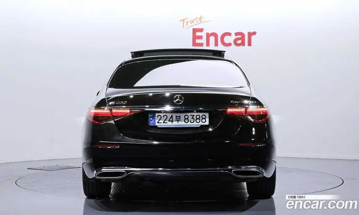 Mercedes-Benz S-Class 2023 3.0 Автомат в Москве № 143588, фото 4