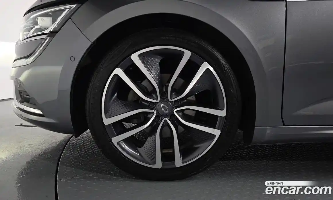 Renault SM6 2019 2.0 Автомат в Москве № 148312, фото 2