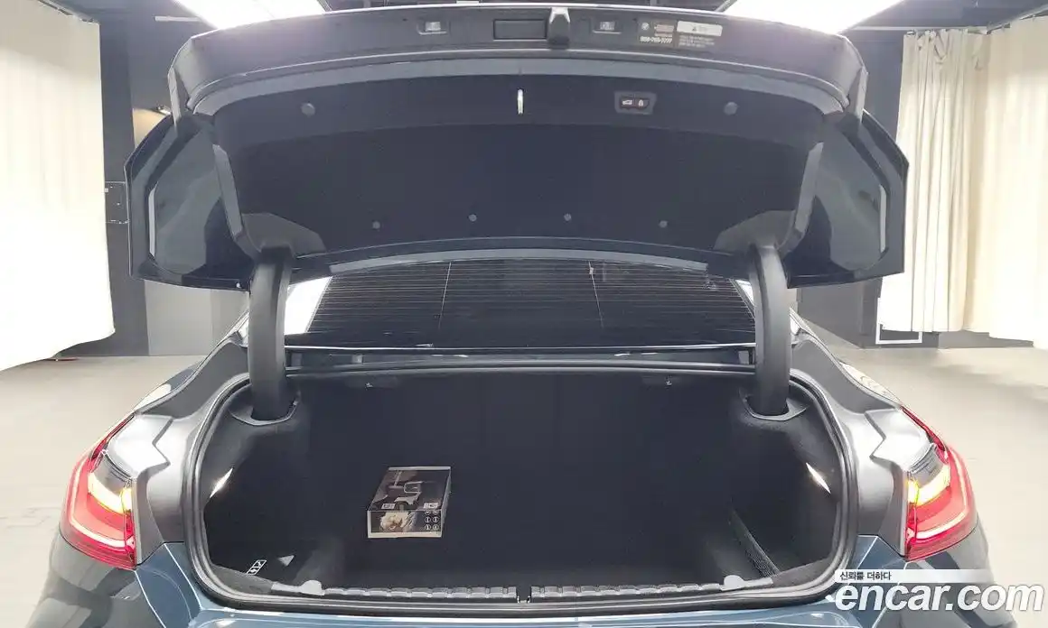 BMW M8 2020 4.4 Автомат в Москве № 153620, фото 17