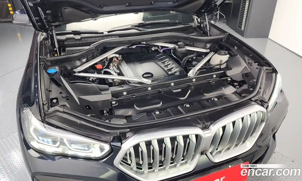 BMW X6 2023 3.0 Автомат в Москве № 154951, фото 6