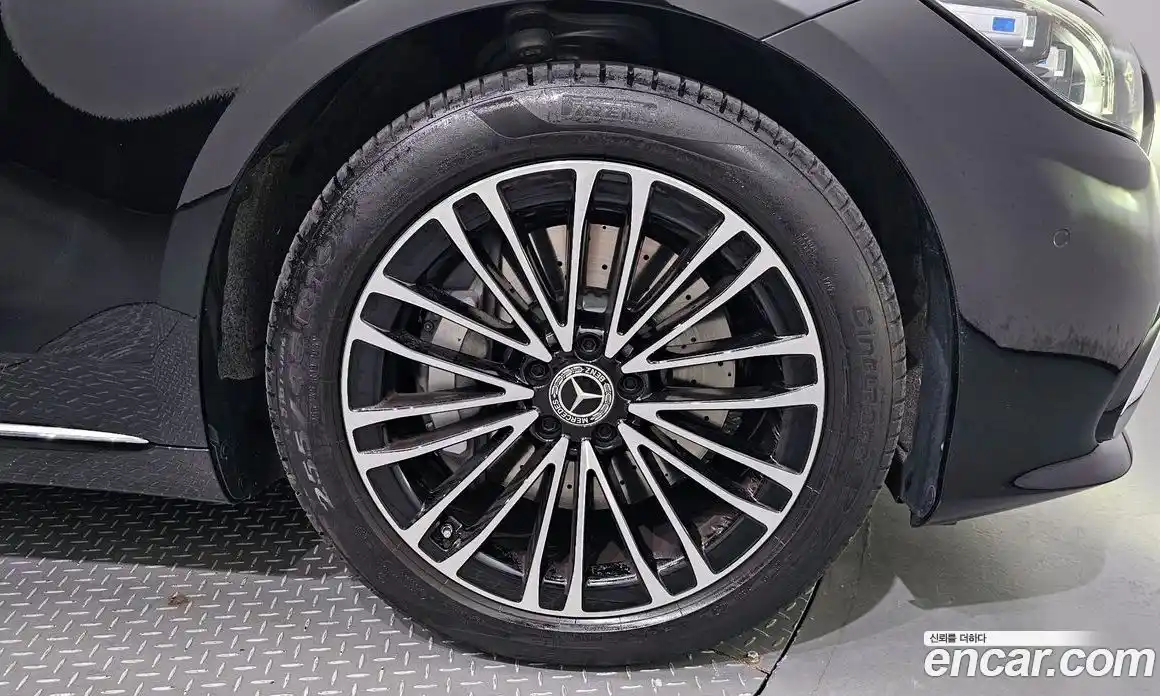 Mercedes-Benz S-Class 2025 3.0 Автомат в Москве № 160111, фото 7