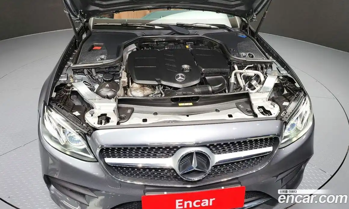 Mercedes-Benz E-Class 2019 1.9 Автомат в Москве № 160644, фото 1