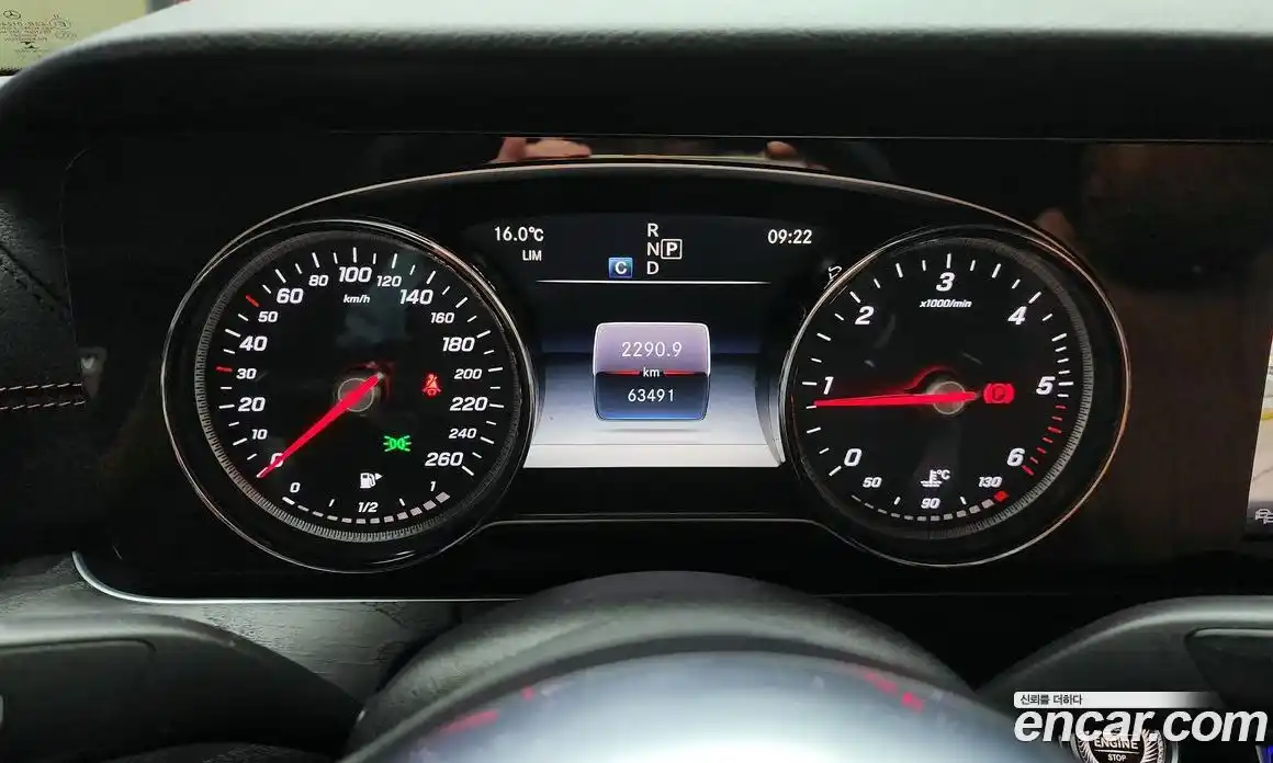 Mercedes-Benz E-Class 2019 1.9 Автомат в Москве № 160644, фото 4