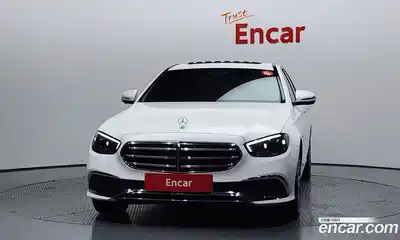 Mercedes-Benz E-Class 2021 2.0 Автомат в Москве № 161979, миниатюра 12