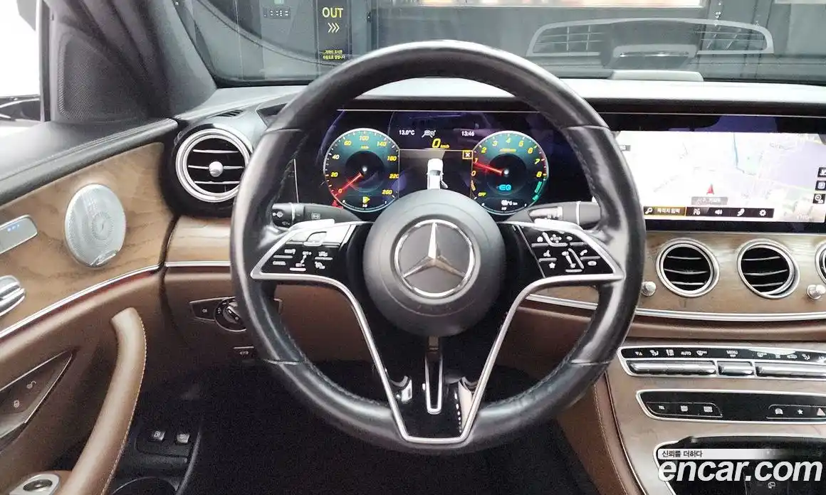 Mercedes-Benz E-Class 2021 2.0 Автомат в Москве № 161979, фото 13