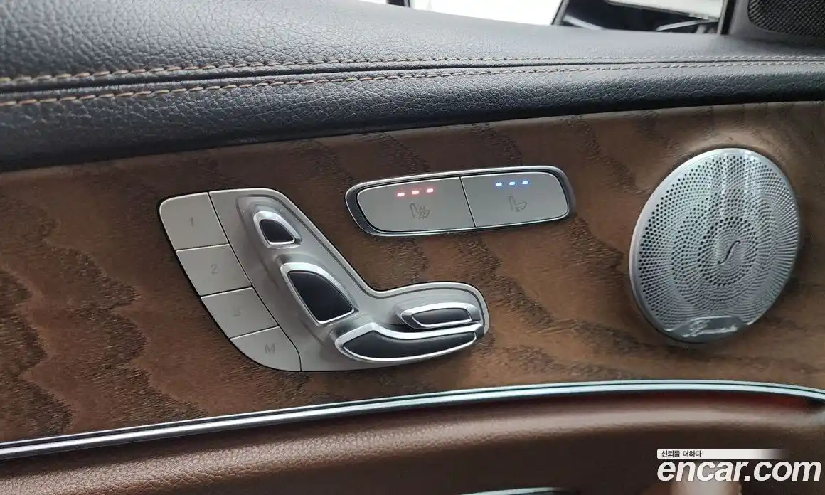 Mercedes-Benz E-Class 2021 2.0 Автомат в Москве № 161979, фото 20